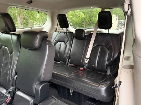 2017 Chrysler Pacifica Touring Plus