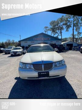2000 Lincoln Town Car for sale at Supreme Motors in Tavares FL