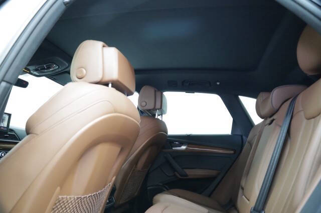 2022 Audi Q5 e quattro S line Prem Pl 55 TFSI