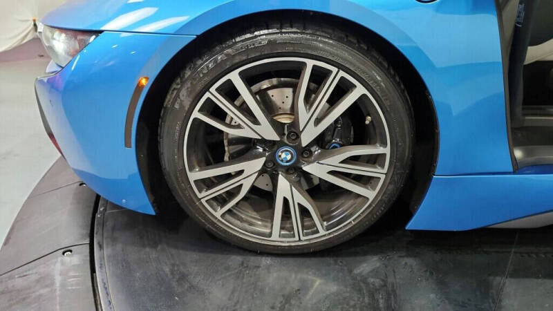 2014 BMW i8