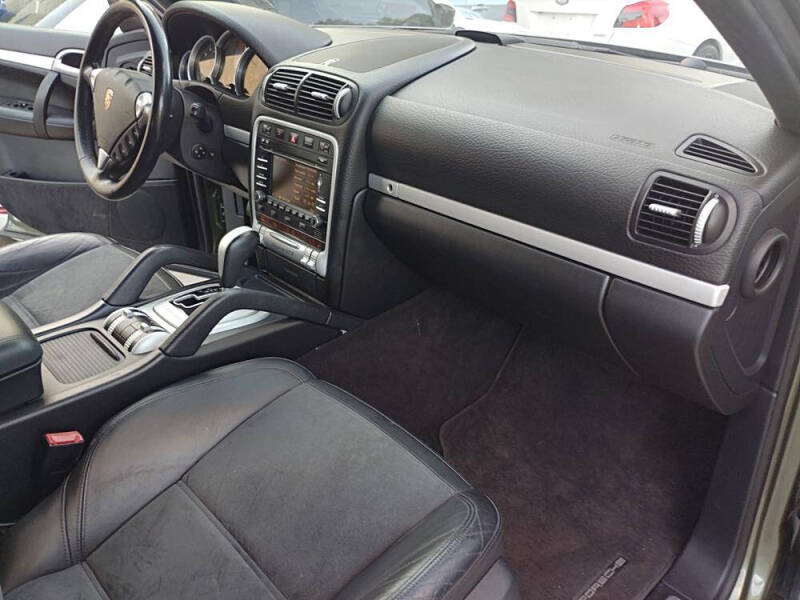 2009 Porsche Cayenne GTS Tiptronic