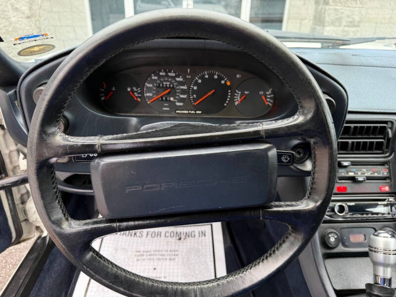 1987 Porsche 928 S4
