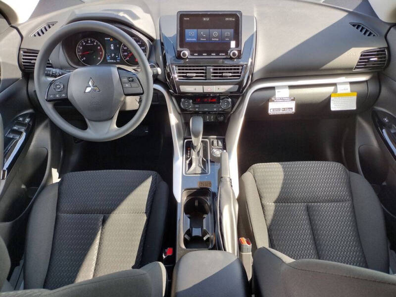 2026 Mitsubishi Eclipse Cross LE