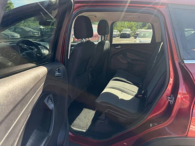 2016 Ford Escape SE