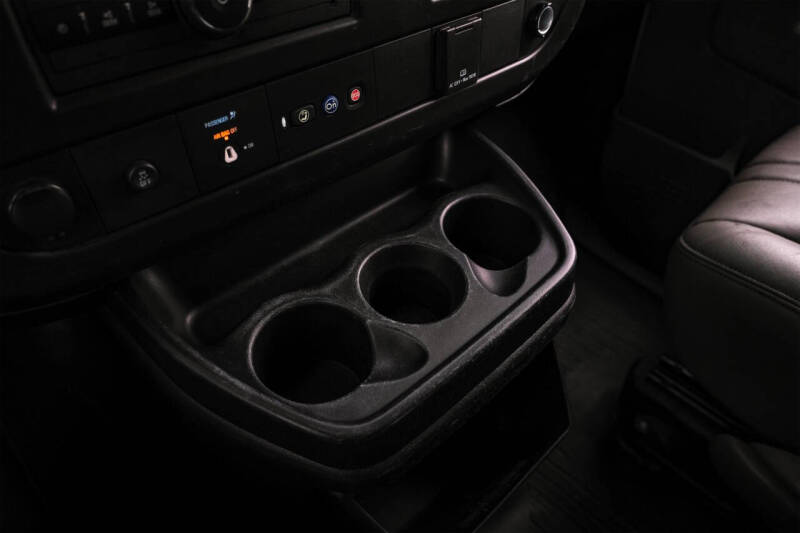 2021 Chevrolet Express 2500