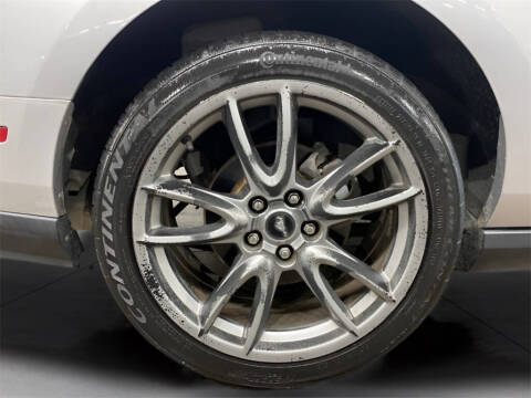 2011 Ford Mustang GT Premium