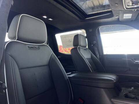 2025 GMC Sierra 1500 AT4X