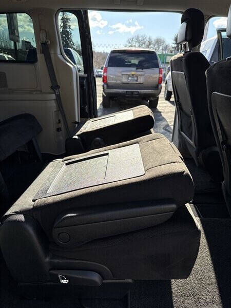 2012 Dodge Grand Caravan Crew