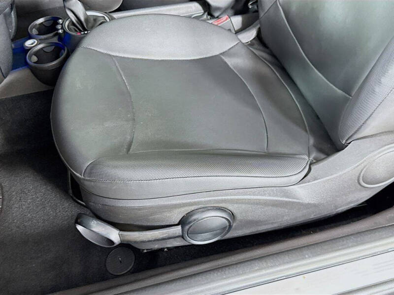 2013 MINI Clubman Cooper
