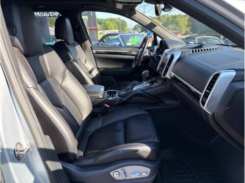2017 Porsche Cayenne S