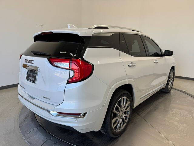 2023 GMC Terrain Denali