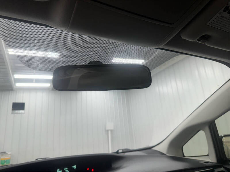 2014 Toyota Prius Two