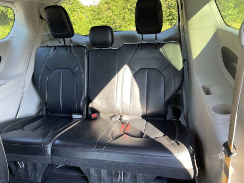 2021 Chrysler Voyager LXi