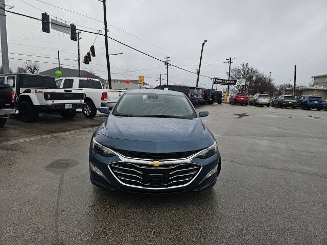 2024 Chevrolet Malibu LT