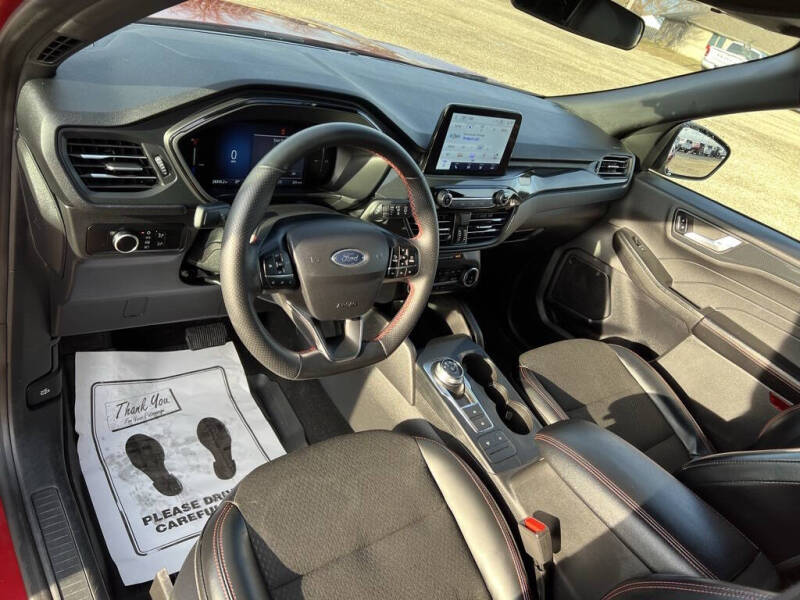 2025 Ford Escape ST-Line