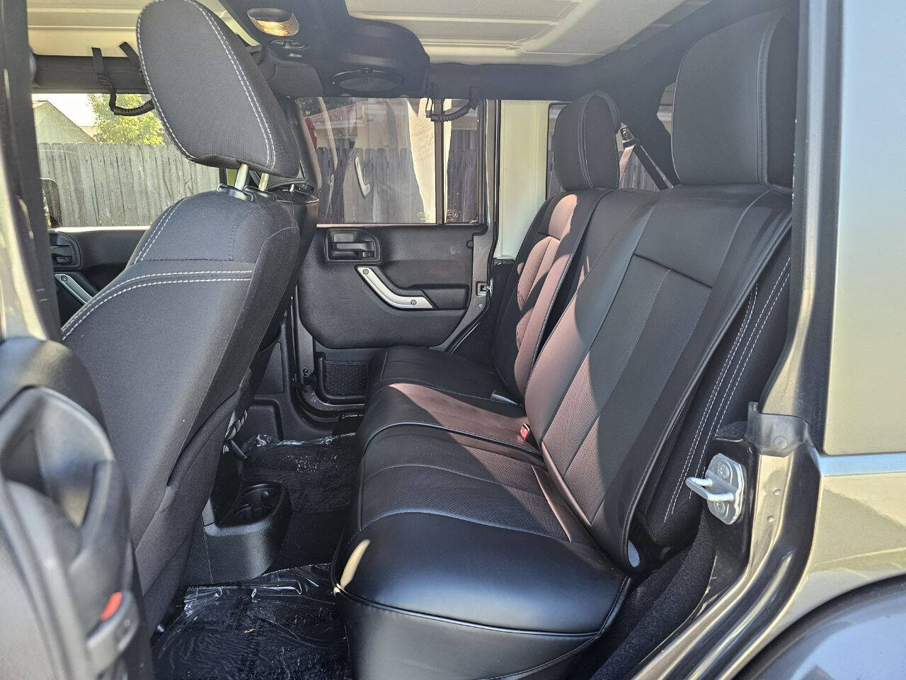 2014 JEEP Wrangler SUV / Crossover - $20,345