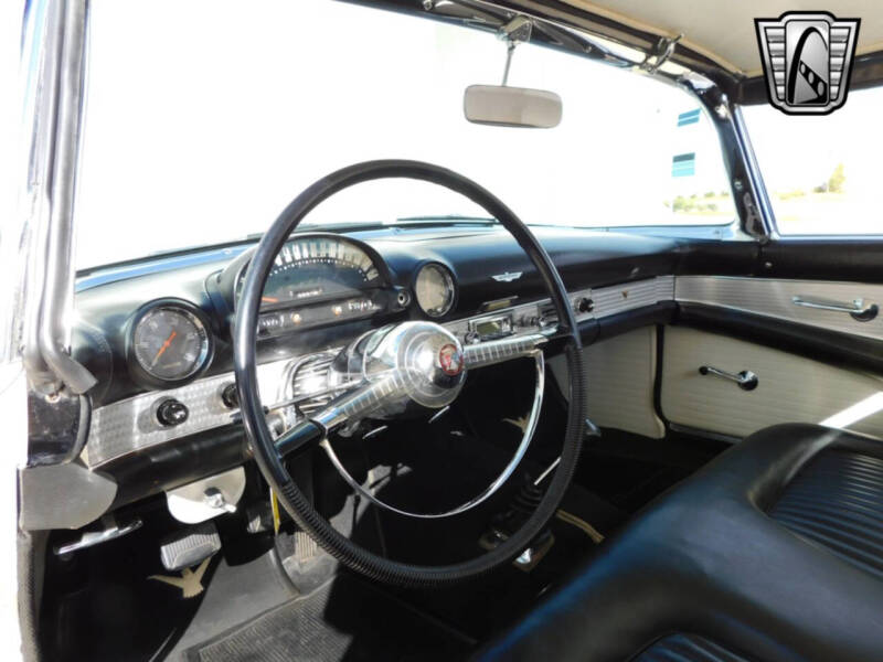 1955 Ford Thunderbird