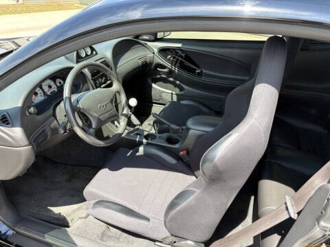 2002 Ford Mustang GT Deluxe