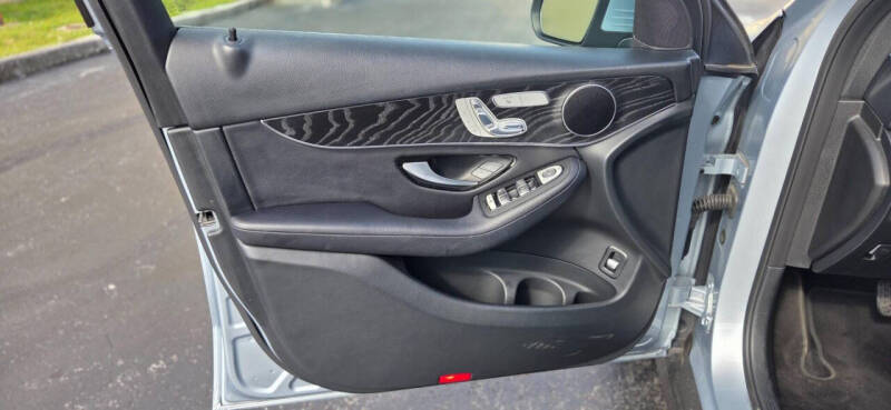 2018 Mercedes-Benz GLC GLC 300