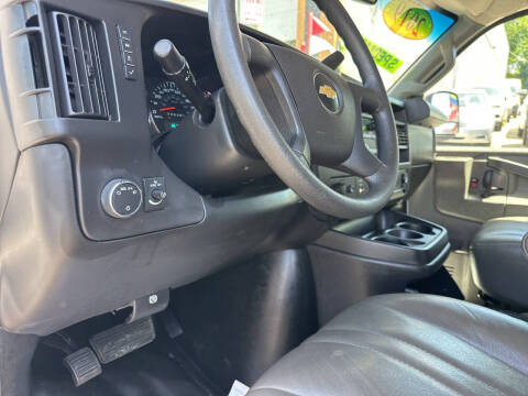 2019 Chevrolet Express 2500