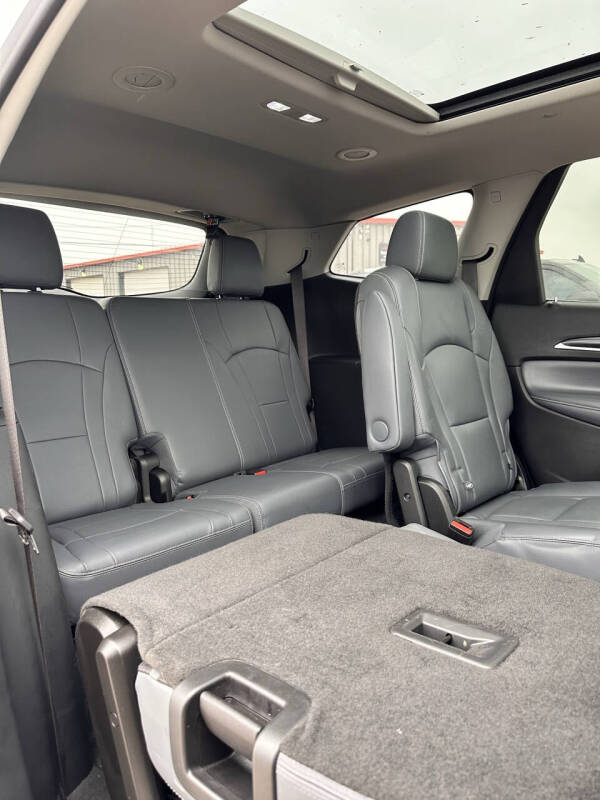 2021 Buick Enclave Essence