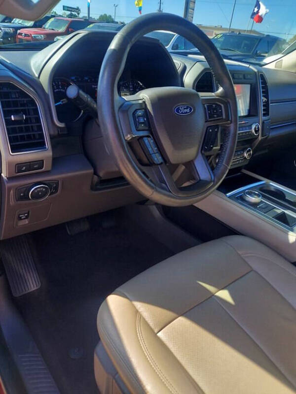 2020 Ford Expedition XLT