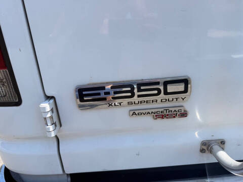 2013 Ford E-Series E-350 SD XLT