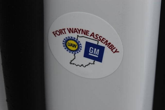 2025 GMC Sierra 1500 SLE