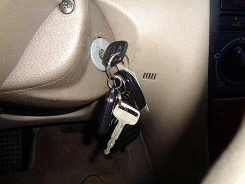 2004 Toyota Corolla LE