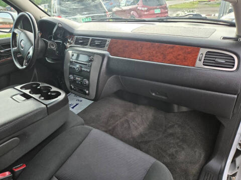 2013 GMC Yukon SLE