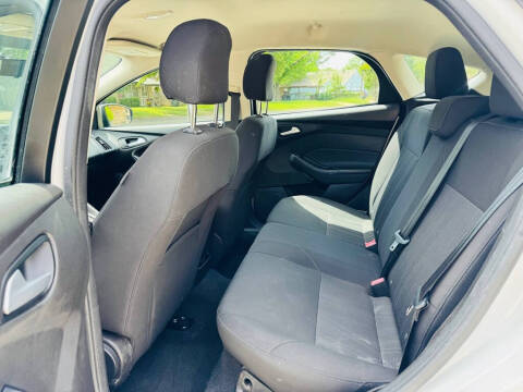 2017 Ford Focus SE