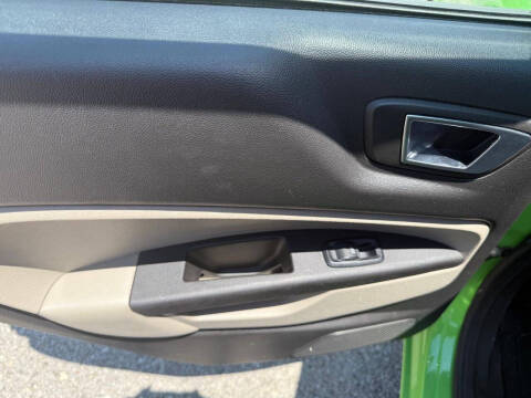 2014 Ford Fiesta Titanium