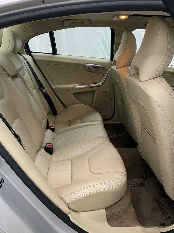 2012 Volvo S60 T5 4dr Sedan - Silver exterior view 12