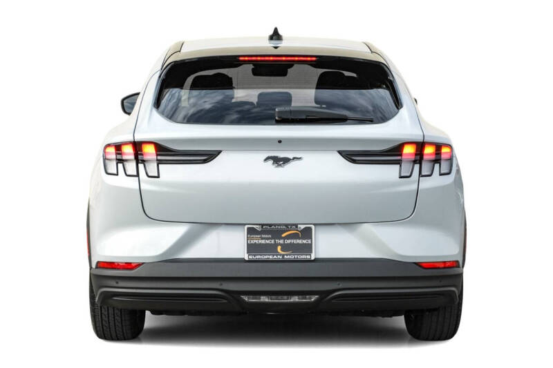 2023 Ford Mustang Mach-E Select