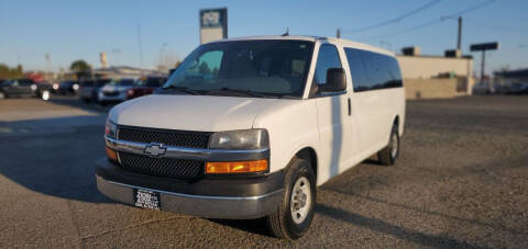 2015 Chevrolet Express Passenger for sale at Zion Autos LLC in Pasco WA