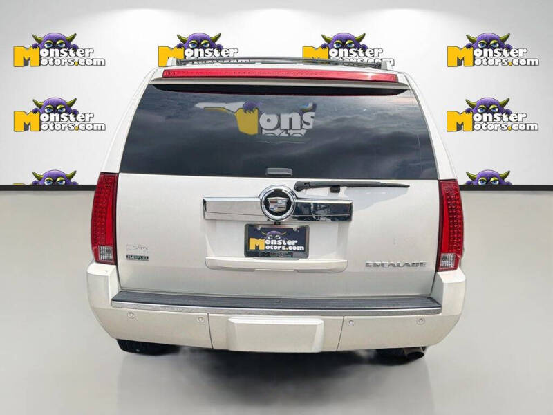 2011 Cadillac Escalade ESV Premium