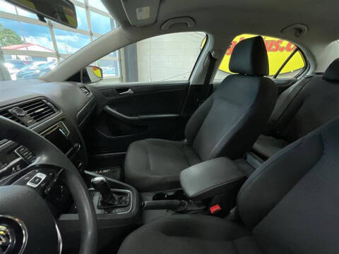 2016 Volkswagen Jetta