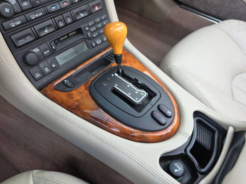2000 Jaguar XK-Series XK8