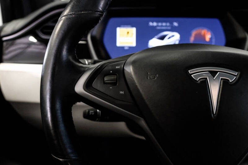 2020 Tesla Model X Long Range