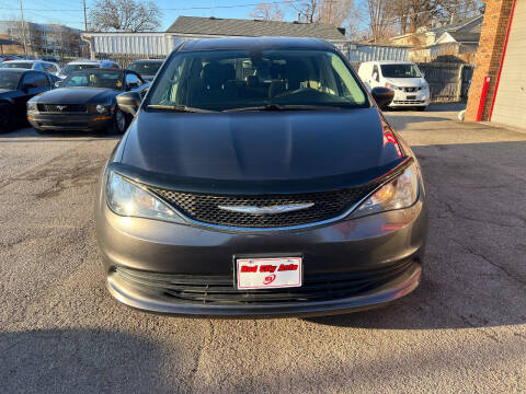 2017 Chrysler Pacifica LX