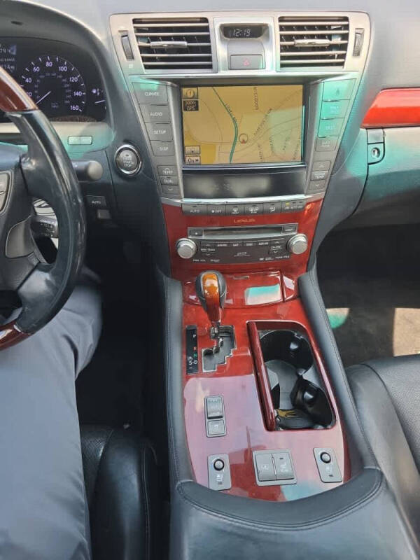 2011 Lexus LS 460