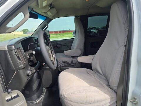 2017 Chevrolet Express LT 3500