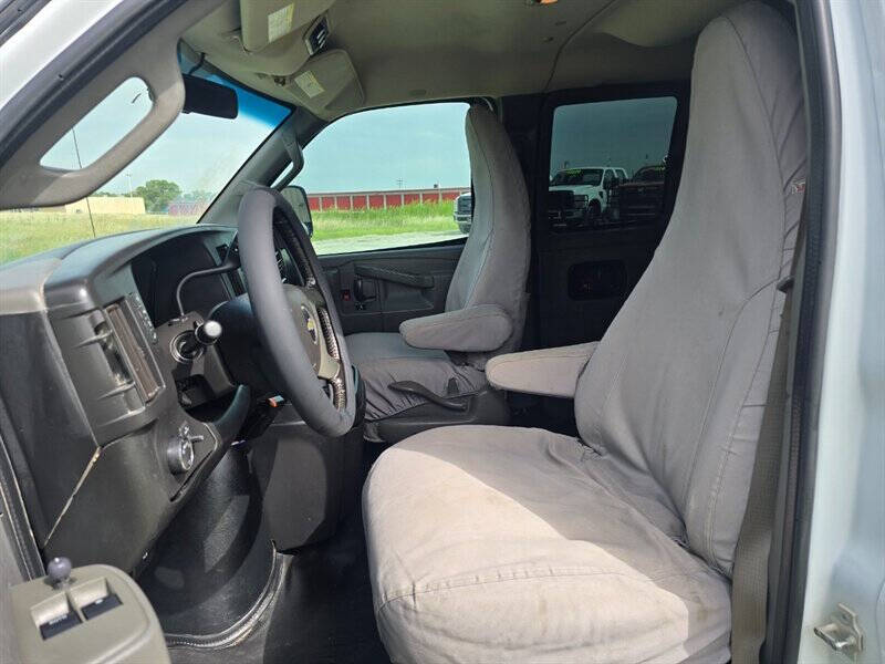 2017 Chevrolet Express LT 3500