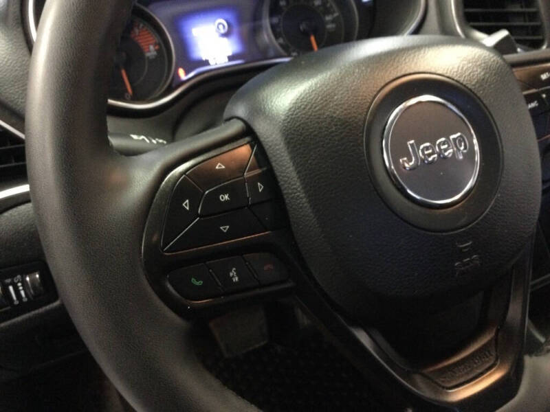 2022 Jeep Cherokee Trailhawk