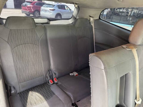 2017 Chevrolet Traverse LS