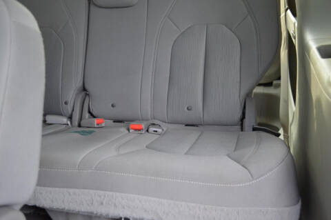 2017 Chrysler Pacifica LX