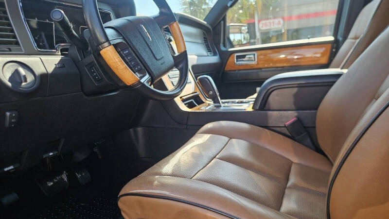 2013 Lincoln Navigator