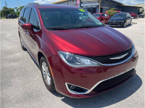 2017 Chrysler Pacifica