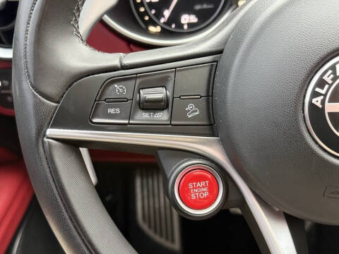 2019 Alfa Romeo Stelvio Ti Sport