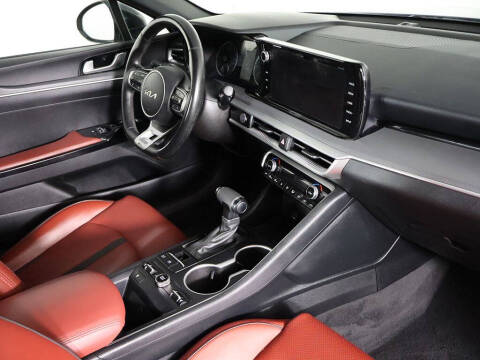 2023 Kia K5